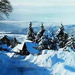 Дом отдыха Nadine 2023 Komplett Saniert Бад-Брамбах